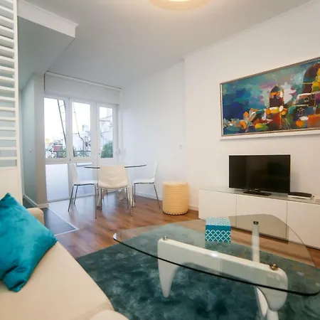 Sao Joao & Flats By Village Apartmán Lisboa