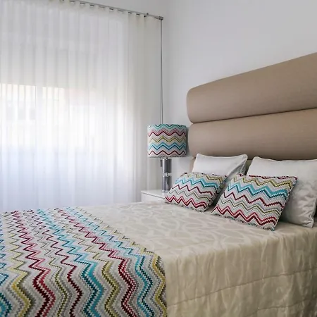 شقة Sao Joao & Flats By Village *